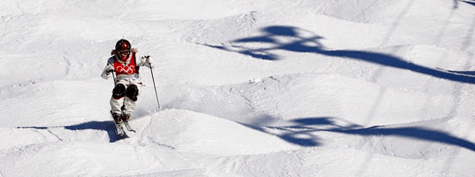 Michelle-roark-mogul-skiing